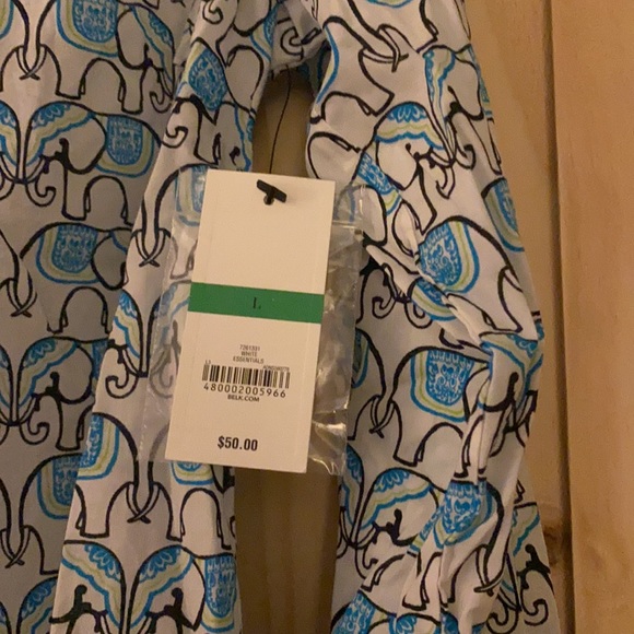 Crown and Ivy Elephant Print Button Down Shirt New - Picture 2 of 4